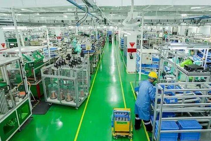 Sự Bùng Nổ Của Video Ngắn và Trí Tuệ Nhân Tạo: Vai Trò Thiết Yếu Của Đào Tạo Kỹ Năng Sáng Tạo Nội Dung_Tối ưu hóa video YouTube cho SEO